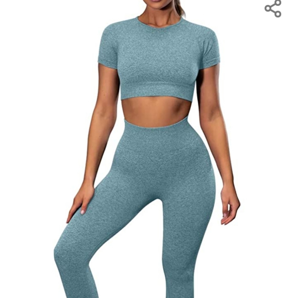 Brand new workout set.